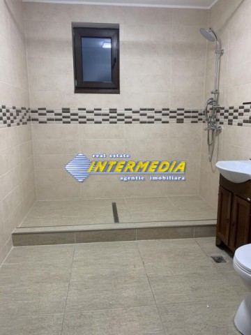 casa-noua-4-camere-de-inchiriat-in-cetate-alba-iulia-cu-garaj-19