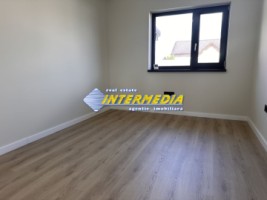 casa-frumoasa-4-camere-finisata-la-cheie-alba-iulia-teren-355-14