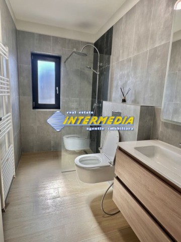 casa-frumoasa-4-camere-finisata-la-cheie-alba-iulia-teren-355-17