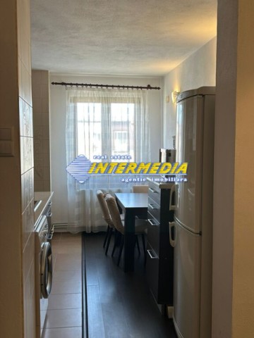 apartament-cu-3-camere-decomandat-finisat-in-alba-iulia-zona-ampoi-3-2
