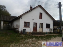 ferma-grajduri-58-ha-apa-sarata-campulung-muscel-arges-1