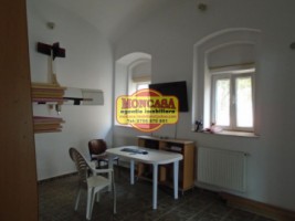 chirie-spatiu-comercial-cu-vad-ultracentral-73-mp-1