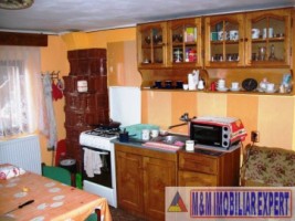 vila-7-camere-teren-780-mp-pe-c-pietroasa-campulung-arges-5