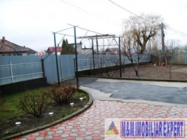 vila-7-camere-teren-780-mp-pe-c-pietroasa-campulung-arges-14