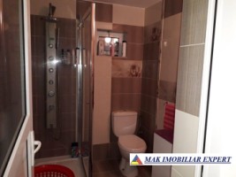 vila-6-camere-teren-1100-mp-in-apa-sarata-campulung-arges-31