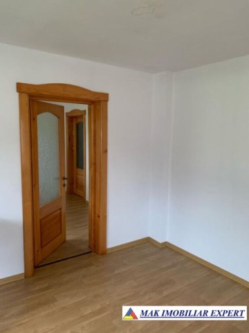 casa-3-camere-teren-500-mp-in-slanic-aninoasa-arges-5