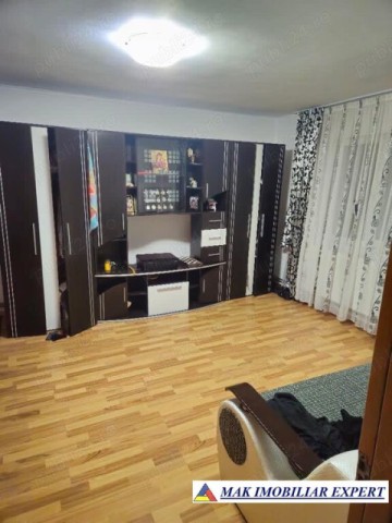 vand-vila-4-camere-teren-552-mp-in-balilesti-arges-1