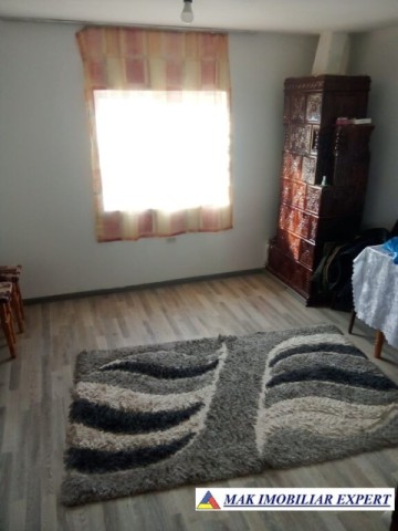 casa-3-camere-teren-1200-mp-in-slanic-aninoasa-arges-1