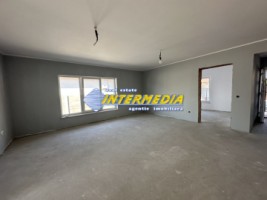 special-casa-noua-pe-un-nivel-alba-micesti-424-mp-teren-finisata-si-racordata-la-toate-utilitatile-23