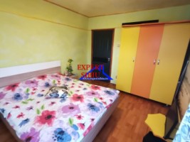 apartament-2-camere-decomandat-renovatzona-centrala-2