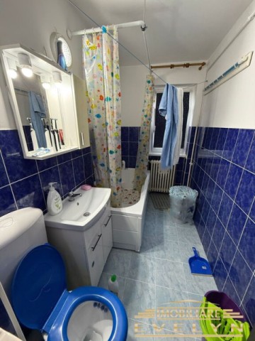 de-vanzare-apartament-2-camere-zona-centrala-pietonalul-unirii-4