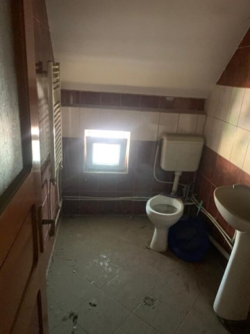 enachita-vacarescu-casa-pm-2005-teren-271mp-145000-euro-13