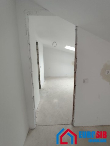 apartament-cu-3-camere-si-terasa-situat-in-cartierul-davinci-13