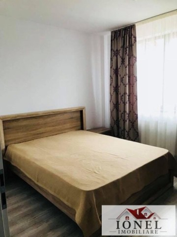 garsoniera-de-inchiriat-in-bloc-nou-alba-iulia-centru-4