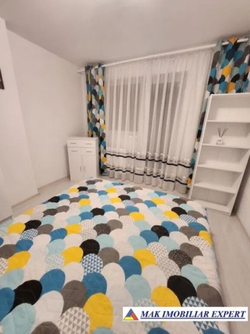 apartament-3-cam-cf-1-et-4-grui-campulung-arges-1