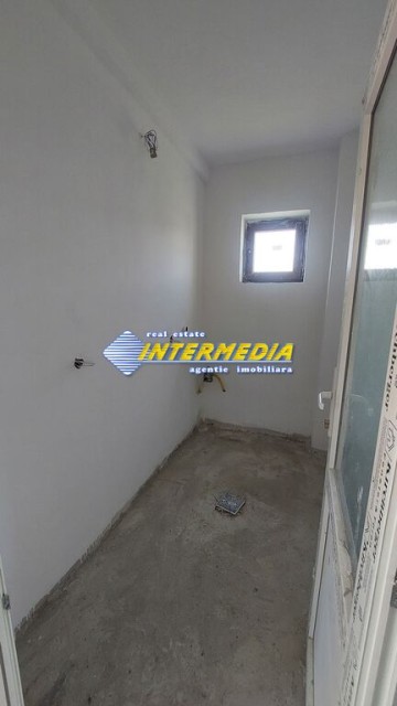 casa-noua-pe-450-mp-teren-si-toate-utilitatiile-2