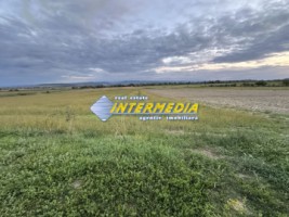 okazie-2300-mp-teren-intravilan-mereteu-lat-22-m-toate-utilitatiile-in-fata-2