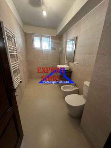 inchiriez-apartament-3-camere-nemobilat-in-cartier-balanta-residence-9