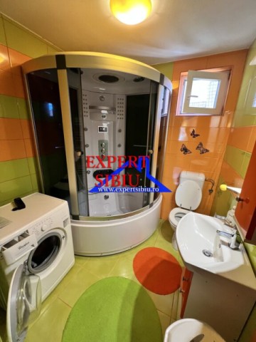 inchiriez-apartament-3-camere-la-casarenovatzona-turnisor-9