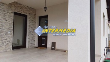 casa-noua-2025-pe-parter-424-mp-teren-toate-utilitatile-orizont-finisata-mobila-bucatarie-si-electrocasnice-17