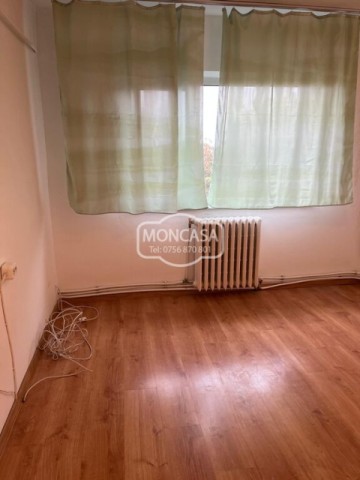 apartament-2-camere-zona-capat-1-tex-etaj-4-cu-sarpanta-5