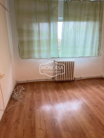 apartament-2-camere-zona-capat-1-tex-etaj-4-cu-sarpanta-3
