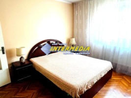 inchiriere-cetate-apartament-3-camere-deco-2-bai-balcon-parcare-mobilat-complet-2