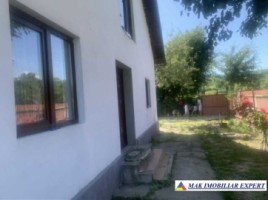 vila-4-camere-teren-1000-mp-in-apa-sarata-campulung-arges-43