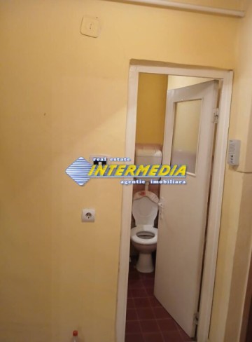 okazie-vanzare-garsoniera-cetate-m-uri-centrala-termopane-nerenovata-4