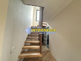 casa-noua-p1-cu-550-mp-teren-3-bai-4-dormitoare-garaj-finisata-interior-si-mobila-bucatarie-in-ighiu-9