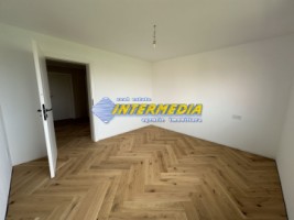 casa-noua-p1-cu-550-mp-teren-3-bai-4-dormitoare-garaj-finisata-interior-si-mobila-bucatarie-in-ighiu-15