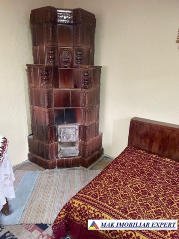 casa-stil-neoromanesc-7-cam-teren-1150-mp-in-godeni-arges-11