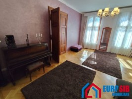 apartament-cu-4-camere-in-sibiu-zona-centrul-istoric-7