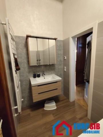 apartament-cu-4-camere-in-sibiu-zona-centrul-istoric-17