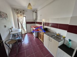 garsoniera-decomandatabucatariebaie-hol-zona-selimbar-3