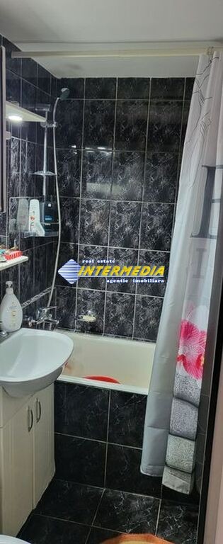 apartament-2-camere-in-cetate-mobilat-si-utilat-zona-spital-1