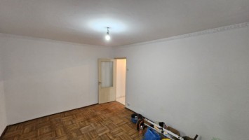 malu-rosu-2-cam-cf2-parter-la-38000-euro-2