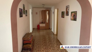 vand-vila-4-camereteren-1000-mp-in-godeni-malu-arges-4