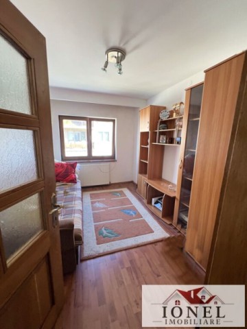 apartament-trei-camere-decomandat-de-vanzare-in-aiud-3