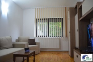 apartament-cu-trei-cameredoua-balcoanemobilat-si-utilat-1