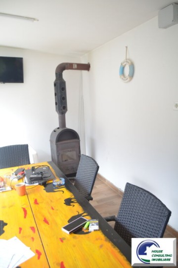 casa-de-vacanta-situata-in-busteni-valea-alba-14