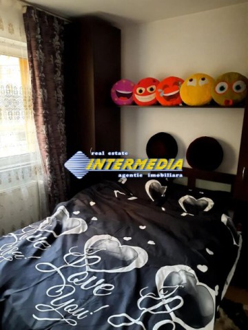 vanzare-apartament-3-camere-decomandat-cetate-closca-etaj-1-mobilat-9