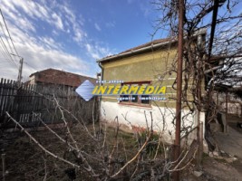 okazie-1242-mp-teren-intravilan-imprejmuit-la-asfalt-cu-toate-utilitatile-bransamente-casa-anexe-vechi-22