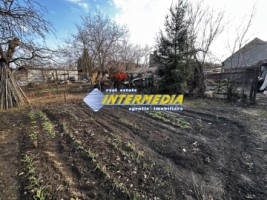 okazie-1242-mp-teren-intravilan-imprejmuit-la-asfalt-cu-toate-utilitatile-bransamente-casa-anexe-vechi-28