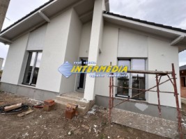 casa-noua-pe-parter-90-mp-de-vanzare-finisala-la-cheie-2