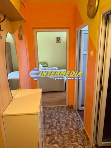 garsoniera-de-inchiriat-cetate-etaj-1-mobilata-complet-5