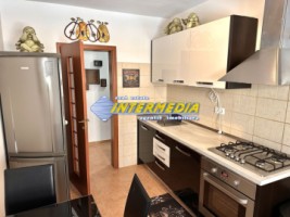 de-inchiriat-apartament-2-camere-mare-bloc-nou-dresing-camara-centru-ultracentral-7