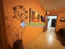 de-inchiriat-apartament-2-camere-mare-bloc-nou-dresing-camara-centru-ultracentral-8