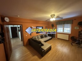 de-inchiriat-apartament-2-camere-mare-bloc-nou-dresing-camara-centru-ultracentral-30
