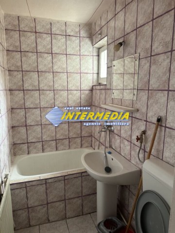 apartament-2-camere-de-inchiriat-in-cetate-mobilat-utilat-11